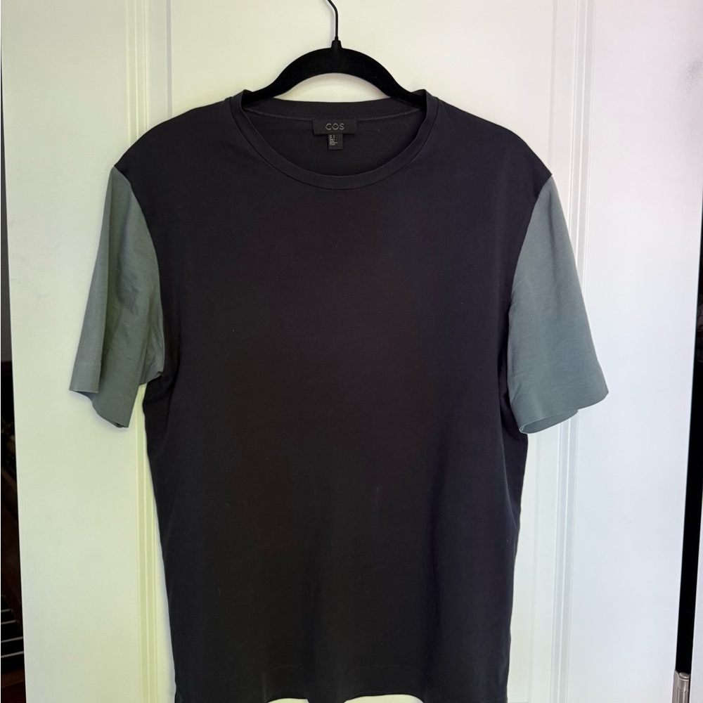COS Dark blue and Gray Short Sleeve Tee